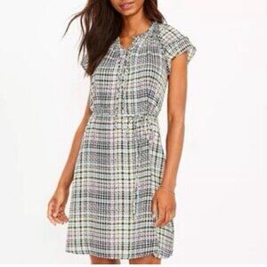 LOFT Houndstoothe Plaid Short Sleeve Dress